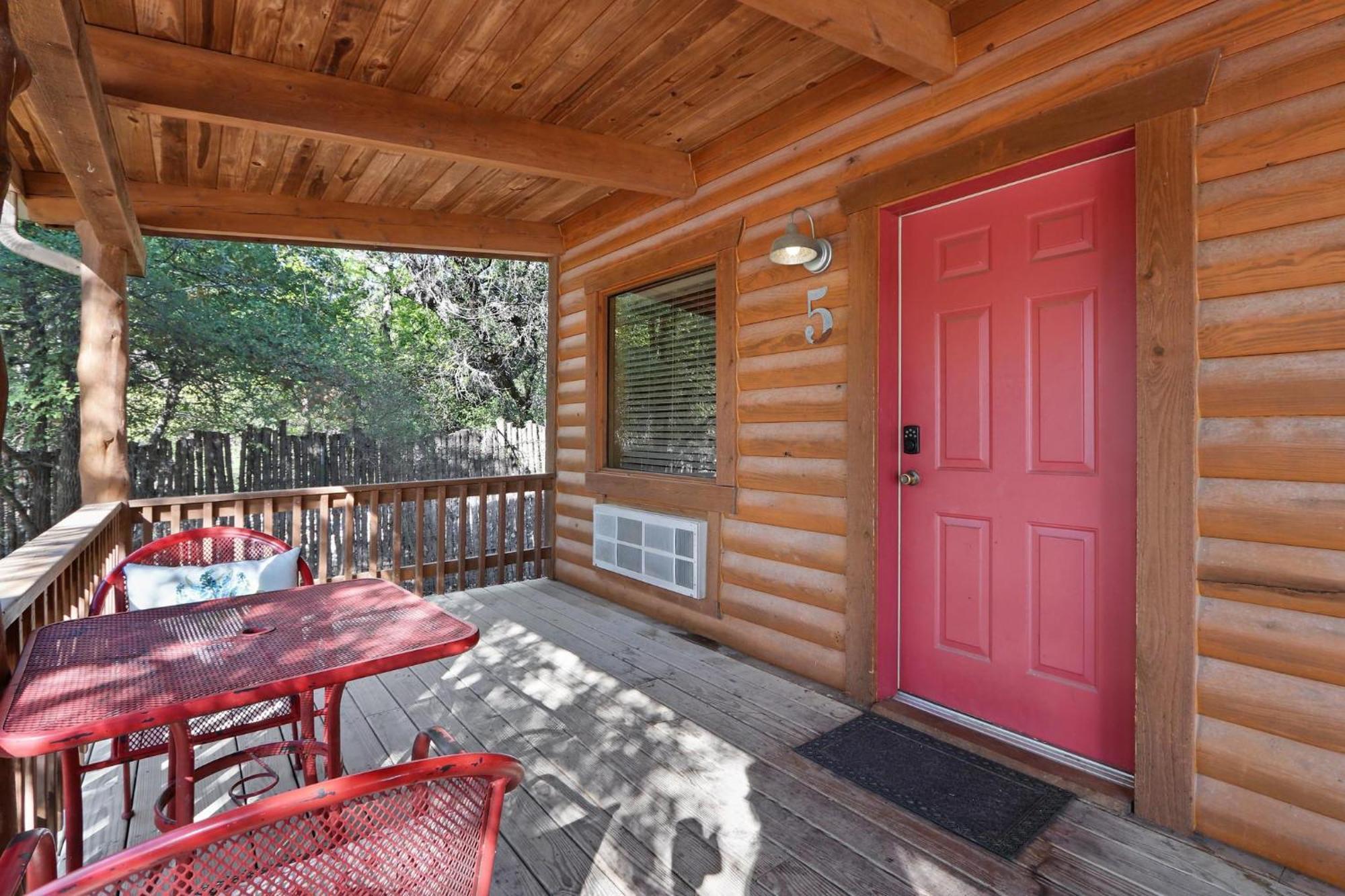 Wimberley Log Cabins Resort And Suites- Unit 5 Exterior photo